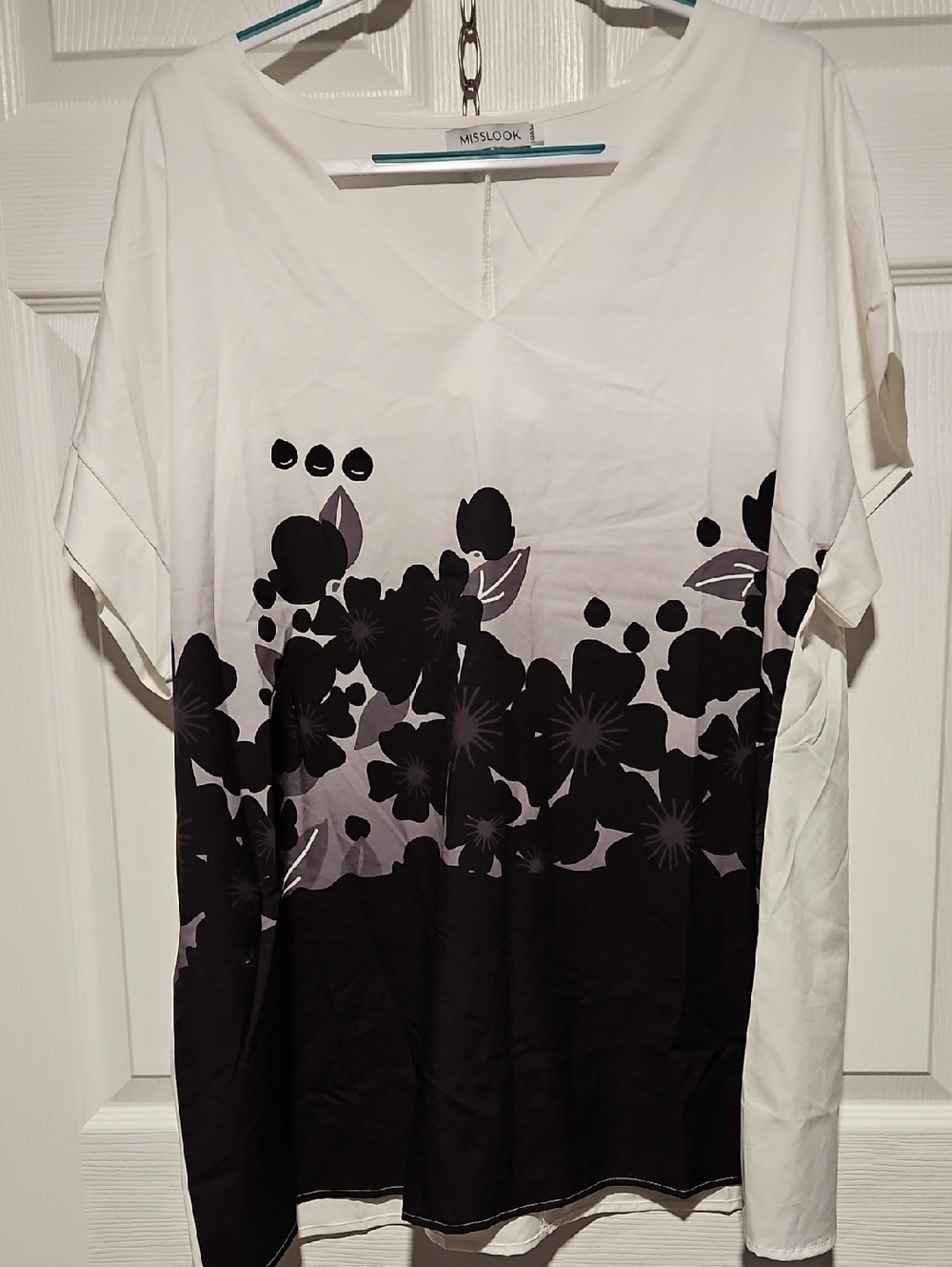 MISSLOOK White Tunic with Black Floral Border